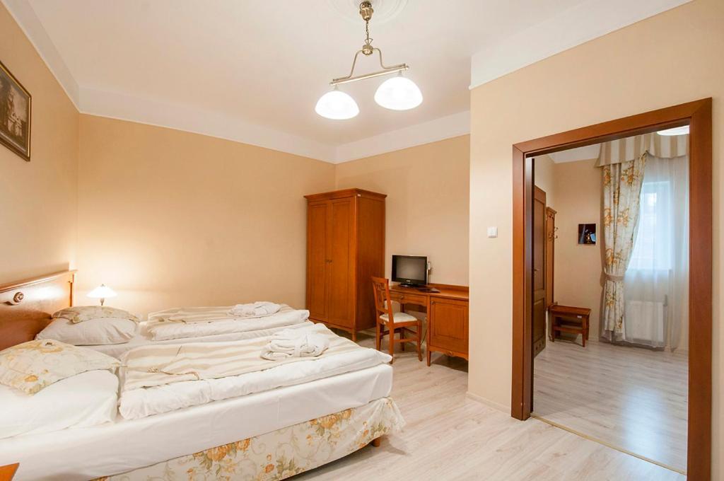 Aparthotel Zdroj Wojciech Lądek-Zdrój Esterno foto